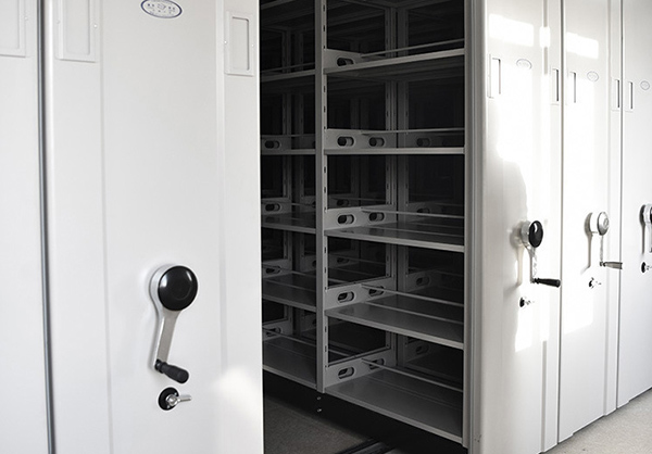 海發(fā)密集架案例--深圳市出入境檢驗檢疫局機關服務中心 海發(fā)密集架案例,雙立柱密集架、底圖密集架、密集柜專業(yè)提供